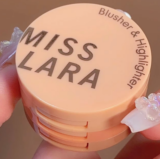 3 in 1 Matte Highlighter And Blush Palette